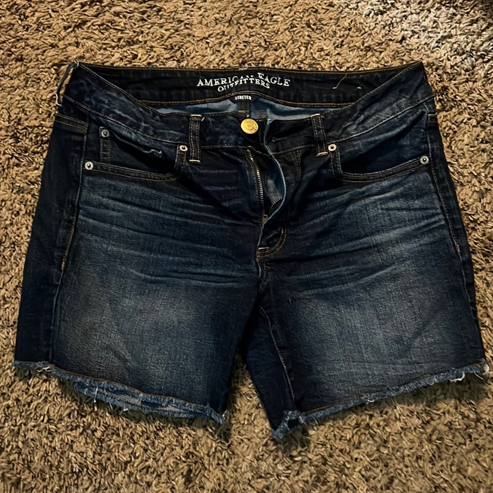 Womens AE jean shorts
